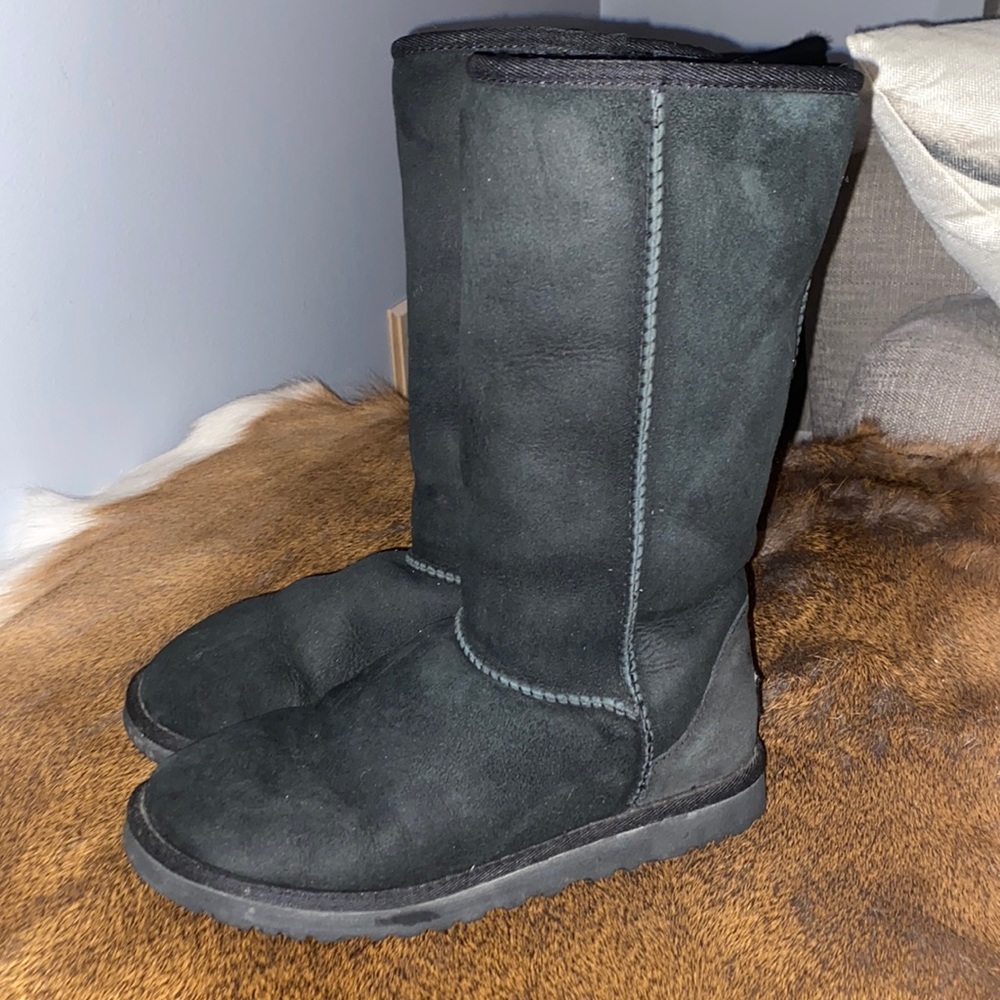 Tall UGGS